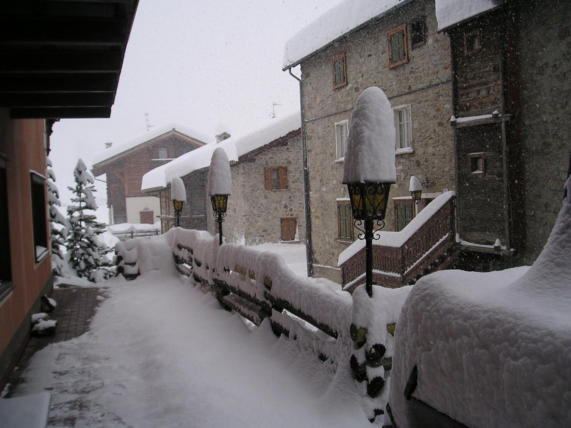 Hotel Adele Livigno Exterior photo